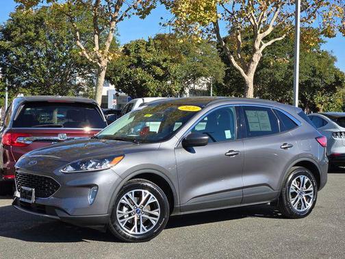 2021 Ford Escape SEL