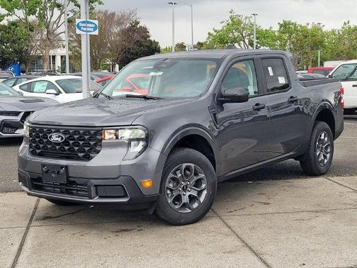 Carbonized Gray Metallic 2026 Ford Maverick XLT