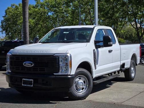 2025 Ford F-350 XL