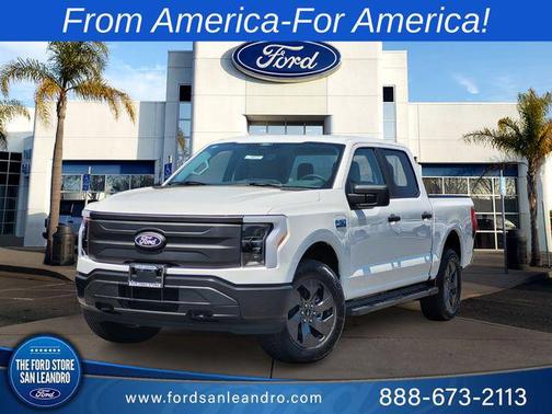 2025 Ford F-150 Lightning Pro