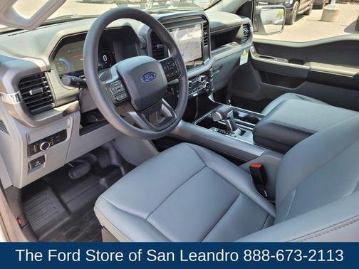 2025 Ford F-150 Lightning Pro