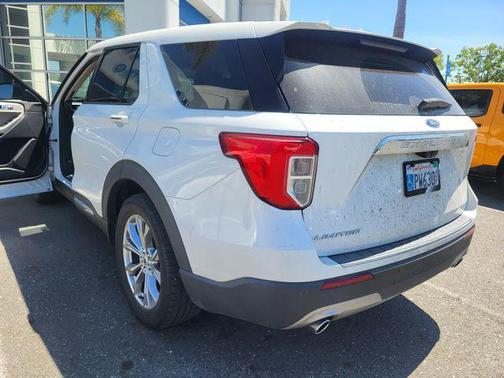Star White Metallic Tri-Coat 2021 Ford Explorer Limited