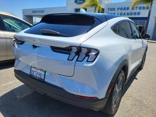 Space White Metallic 2021 Ford Mustang Mach-E Select