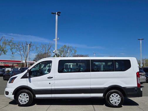 Oxford White 2023 Ford Transit-350 XLT