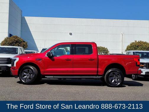 2025 Ford F-150 Lightning Flash
