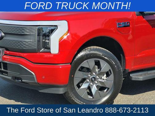 2025 Ford F-150 Lightning Flash