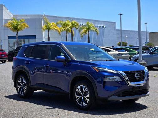 Caspian Blue Metallic 2021 Nissan Rogue SV
