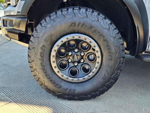 Space White Metallic 2025 Ford F-150 Raptor