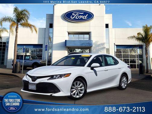 2019 Toyota Camry LE