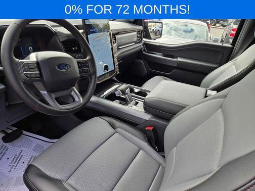 2025 Ford F-150 Lightning LARIAT