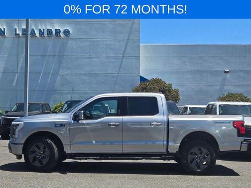 2025 Ford F-150 Lightning LARIAT