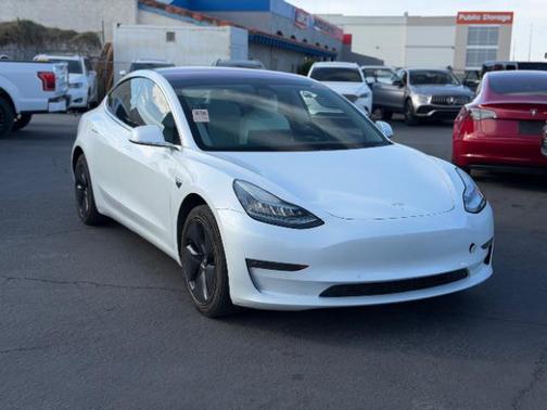 Pearl White Multi-Coat 2018 Tesla Model 3 Mid Range