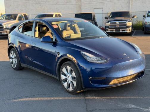 Deep Blue Metallic 2022 Tesla Model Y Long Range Dual Motor All-Wheel Drive