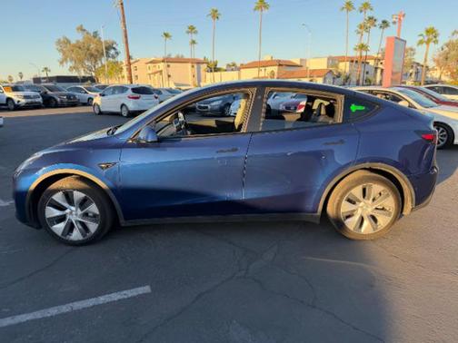 Deep Blue Metallic 2022 Tesla Model Y Long Range Dual Motor All-Wheel Drive