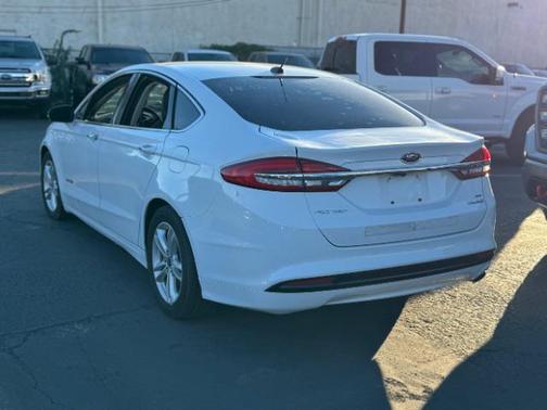 2018 Ford Fusion Hybrid SE