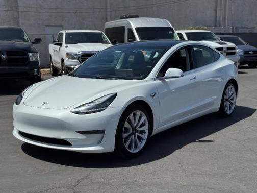 2020 Tesla Model 3 Long Range