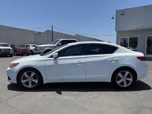 2014 Acura ILX 2.0L w/Premium Package
