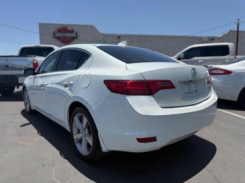 2014 Acura ILX 2.0L w/Premium Package