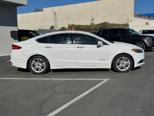 2018 Ford Fusion Hybrid SE