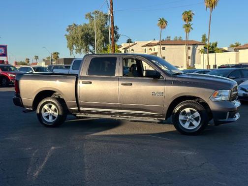 2017 RAM 1500 Tradesman/Express