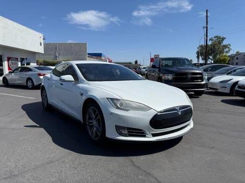 2013 Tesla Model S Signature Performance
