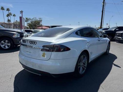 2013 Tesla Model S Signature Performance