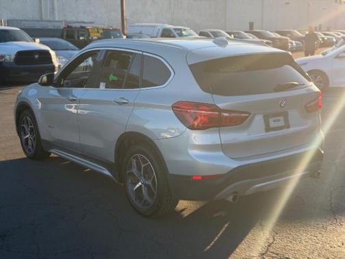 Glacier Silver Metallic 2017 BMW X1 xDrive 28i