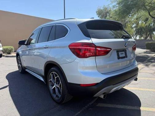 Glacier Silver Metallic 2017 BMW X1 xDrive 28i