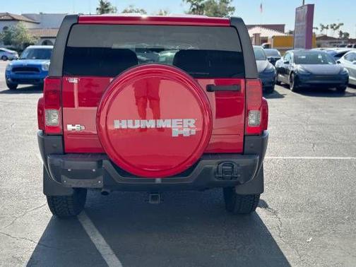 2010 Hummer H3 Base