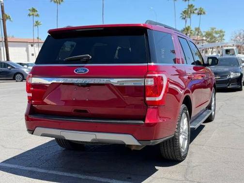 Ruby Red Metallic Tinted Clearcoat 2019 Ford Expedition XLT