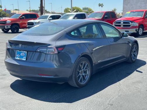 2022 Tesla Model 3 Standard Range