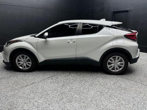 2019 Toyota C-HR LE