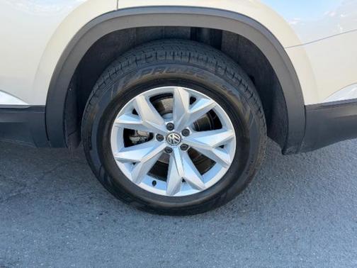 2018 Volkswagen Atlas 2.0T SE