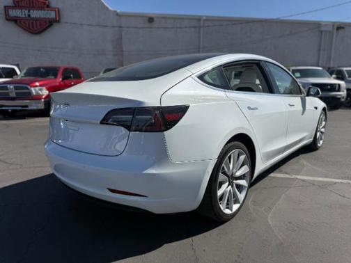 2020 Tesla Model 3 Standard Range Plus