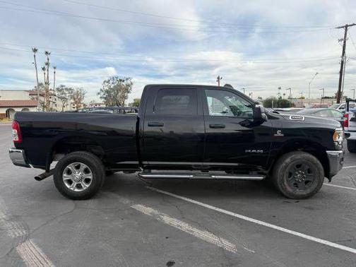 2023 RAM 2500 Big Horn Crew Cab 4x4 6'4' Box