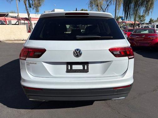 2019 Volkswagen Tiguan 2.0T SEL R-Line Black