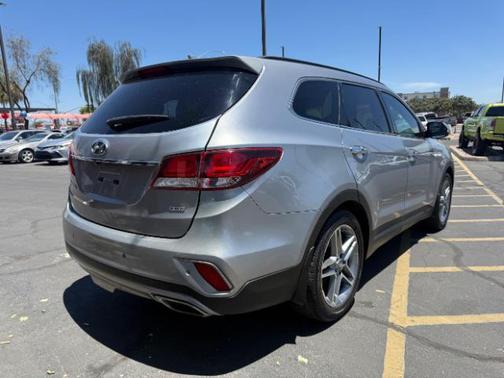 Iron Frost 2017 Hyundai SANTA FE SE Ultimate