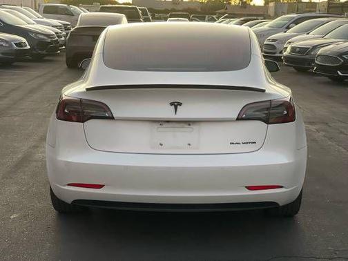 2018 Tesla Model 3 Performance