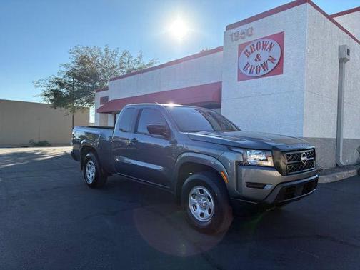 2023 Nissan Frontier S
