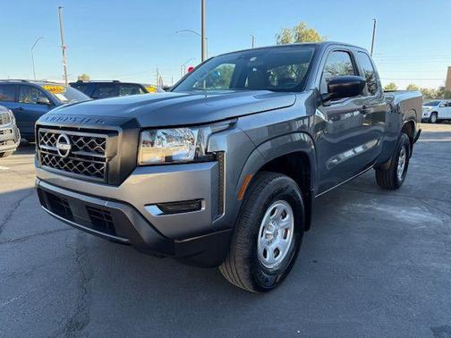 2023 Nissan Frontier S