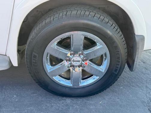 2010 Nissan Armada Platinum