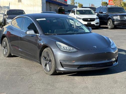 2018 Tesla Model 3 Performance