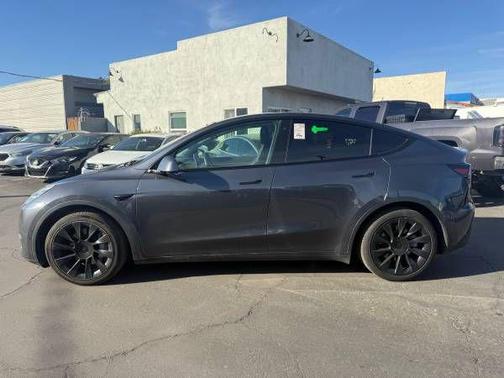 2021 Tesla Model Y Long Range Dual Motor All-Wheel Drive