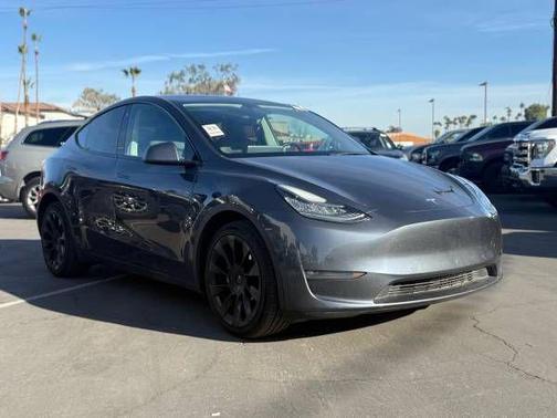 2021 Tesla Model Y Long Range Dual Motor All-Wheel Drive
