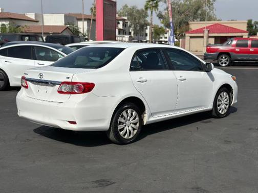 2012 Toyota Corolla LE