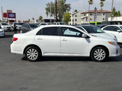 2012 Toyota Corolla LE