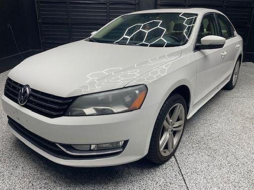 2013 Volkswagen Passat 2.0 TDI SEL Premium