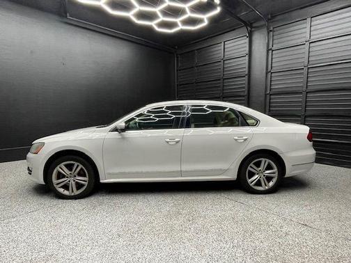 2013 Volkswagen Passat 2.0 TDI SEL Premium
