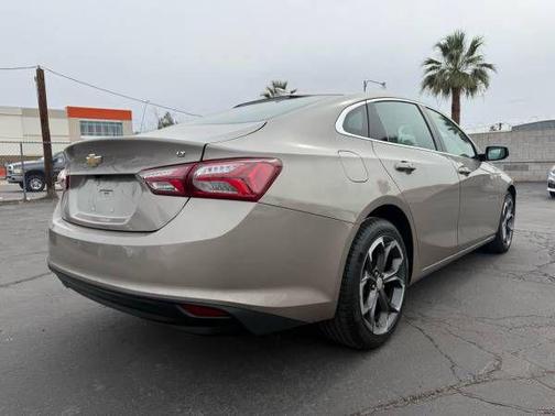 Mineral Gray Metallic 2022 Chevrolet Malibu FWD LT