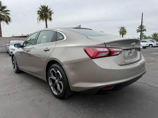 Mineral Gray Metallic 2022 Chevrolet Malibu FWD LT